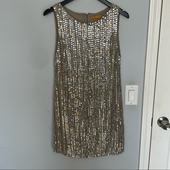ALICE + OLIVIA Leighton Gold / Silver Sequin Dress - Picture 4 of 15
